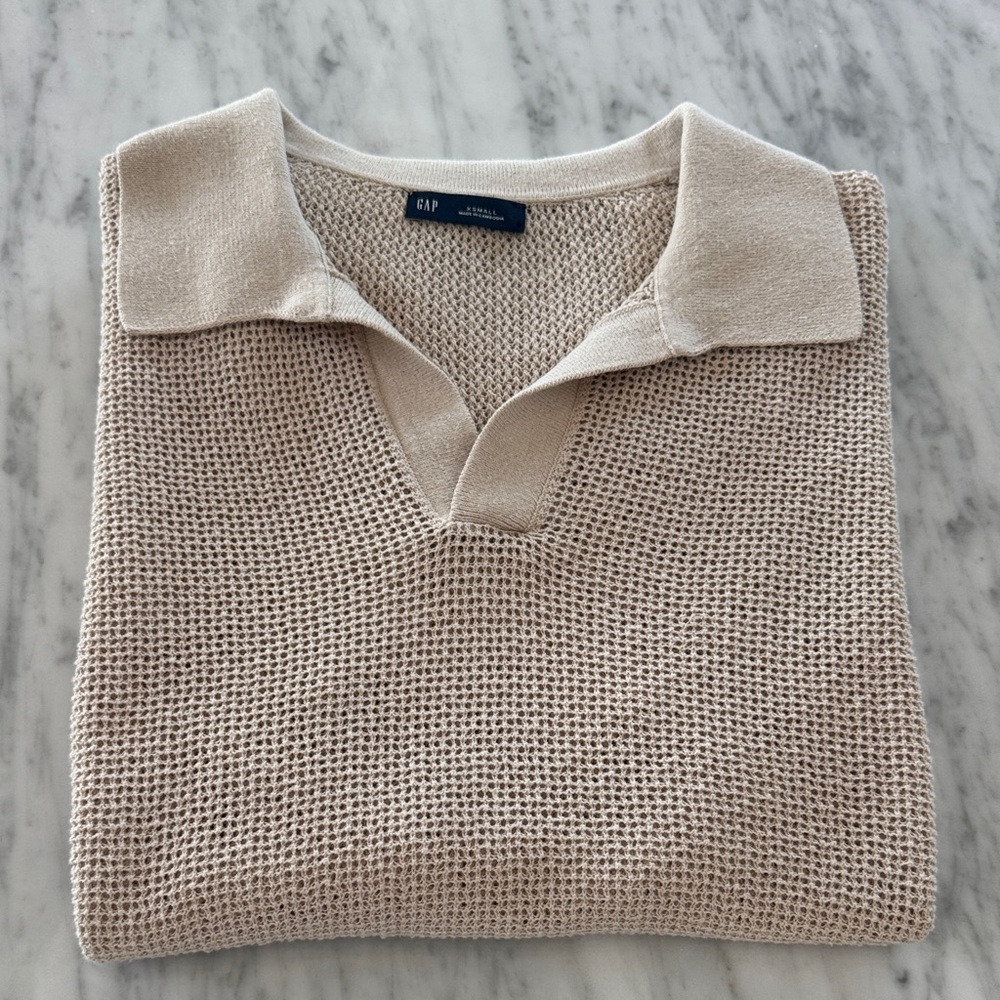 GAP Men's Beige Crochet Polo Shirt. XS - Picture 4 of 4